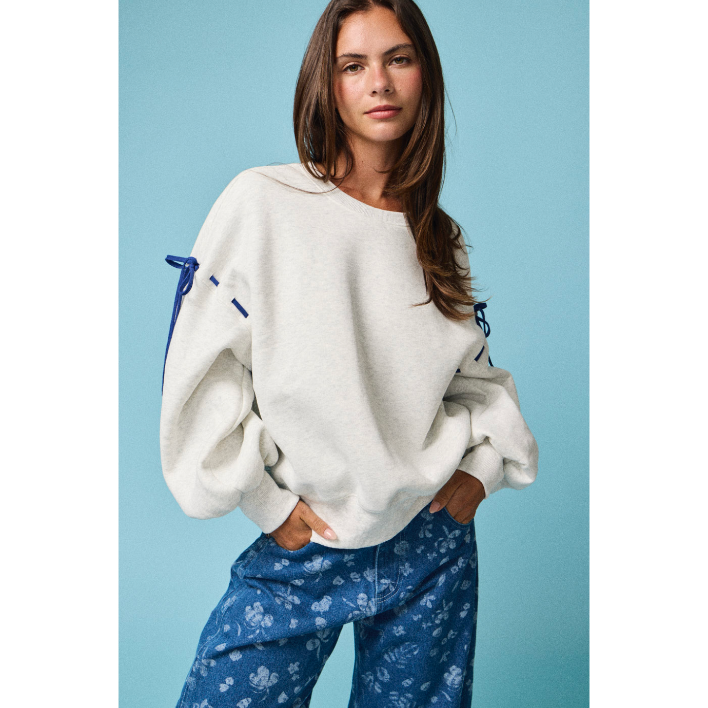 Ribbon Twist Sweatshirt