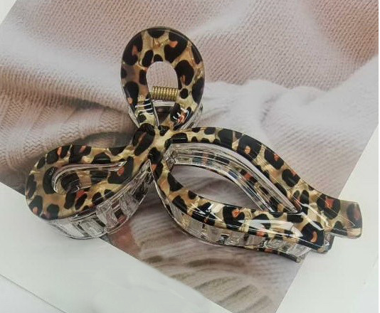 Jumbo Animal Print Bow Hair Clips